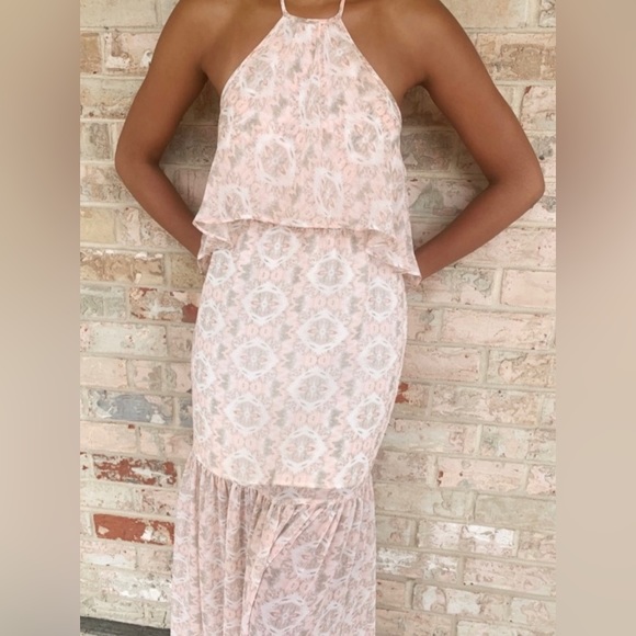 BCBGeneration Halter Chiffon Dress Back Ties at Neck Flowing Skirt w Side Slits - Picture 11 of 14